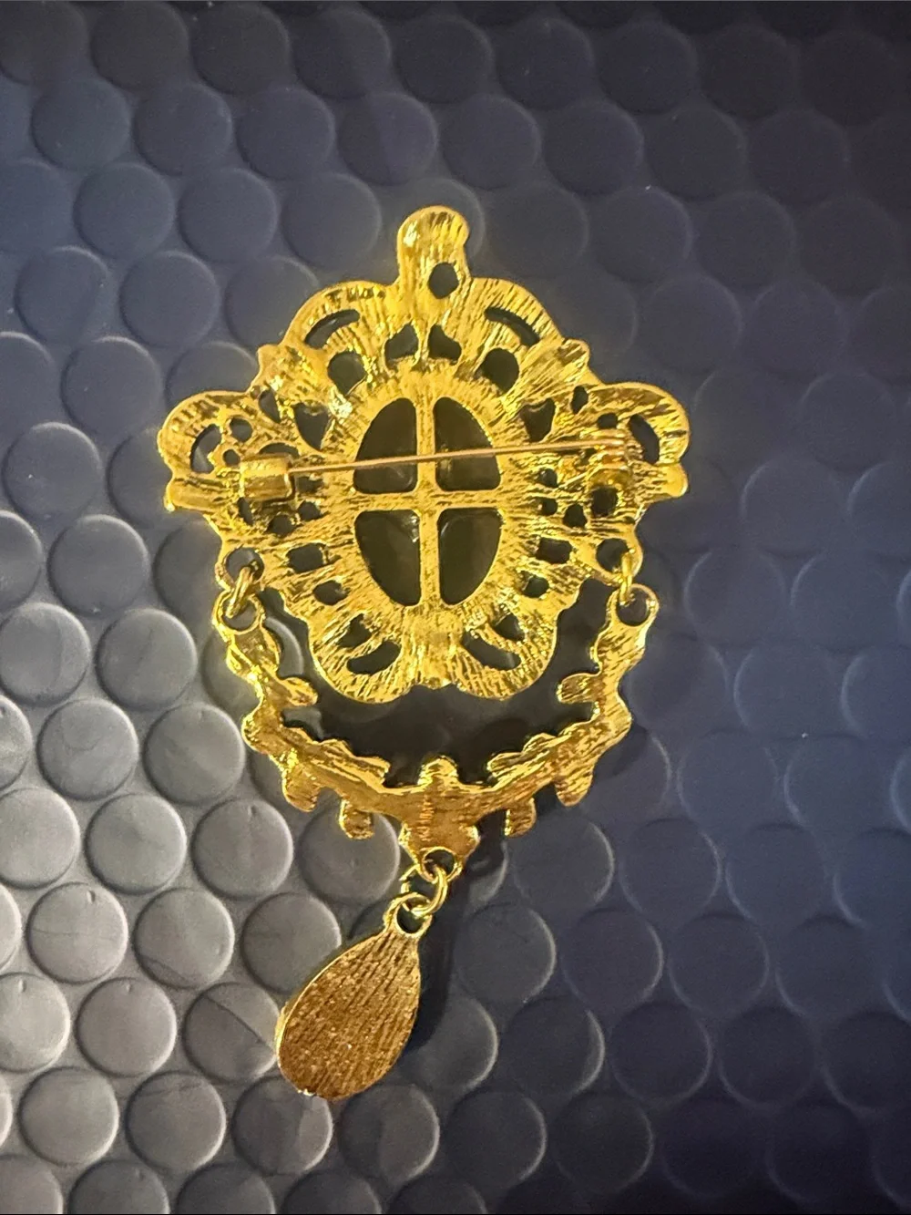 Vintage-Inspired Gold Cameo Pendant Necklace with Blue Teardrop